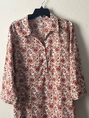 Rebecca Malone Red & Cream Lightweight Tunic with Rust Floral Print, Size 1X